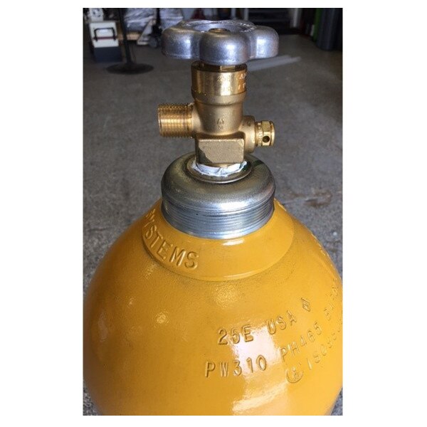 M2751A High Pressure UN Breathing Air Cylinder, 4500PSI - Detail